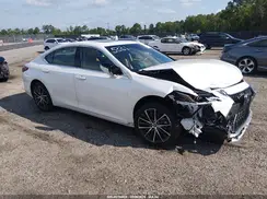 58ADZ1B1XNU134263 2022 LEXUS ES