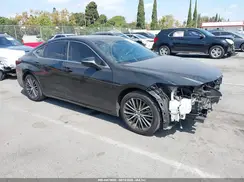 58ADZ1B1XNU137177 2022 LEXUS ES