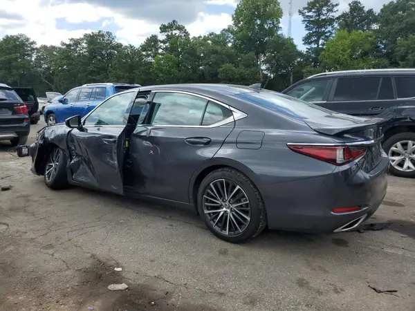58ADZ1B1XNU138717 2022 LEXUS ES - Image 2