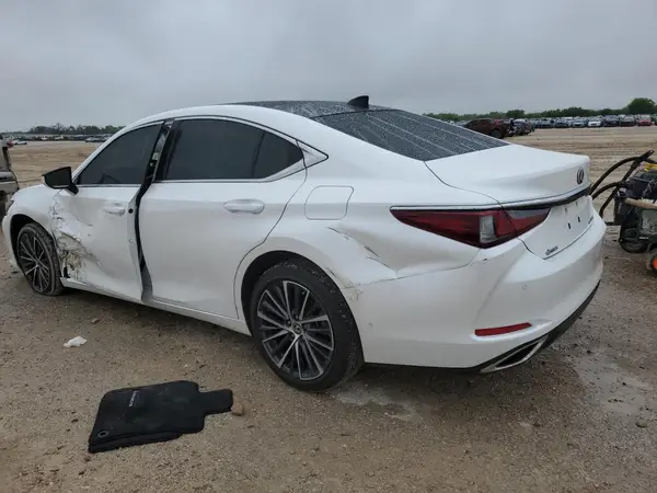 58ADZ1B1XPU139515 2023 LEXUS ES - Image 2