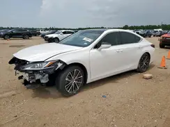 58ADZ1B1XPU140020 2023 LEXUS ES