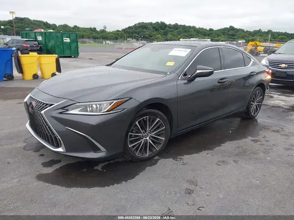 58ADZ1B1XPU141572 2023 LEXUS ES - Image 2