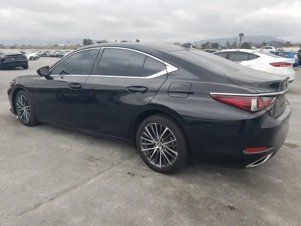 58ADZ1B1XPU147601 2023 LEXUS ES - Image 2