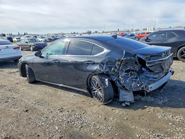58ADZ1B1XPU149185 2023 LEXUS ES - Image 2