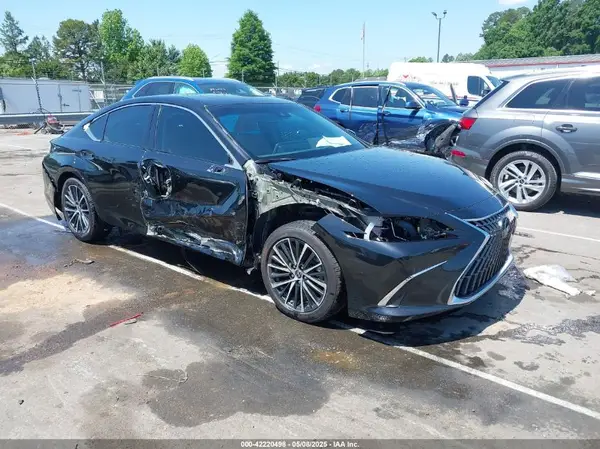 58ADZ1B1XRU178415 2024 LEXUS ES - Image 1