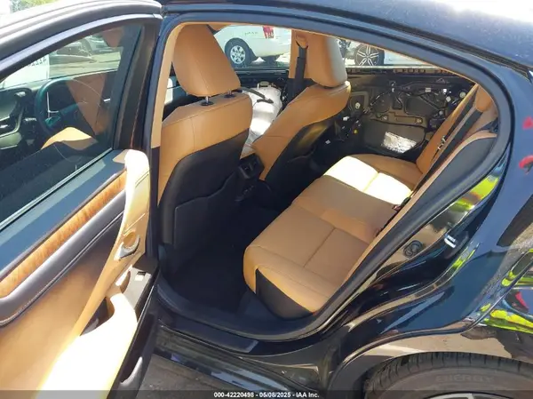 58ADZ1B1XRU178415 2024 LEXUS ES - Image 8