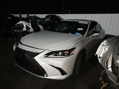 58ADZ1B1XRU183940 2024 LEXUS ES