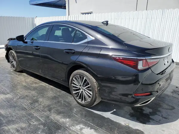 58ADZ1B1XSU187007 2025 LEXUS ES - Image 2