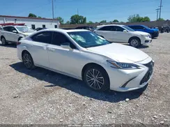 58ADZ1B1XSU187069 2025 LEXUS ES