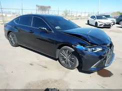 58ADZ1B1XSU191929 2025 LEXUS ES