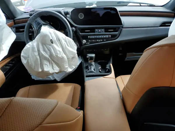 58ADZ1B1XSU205666 2025 LEXUS ES - Image 8