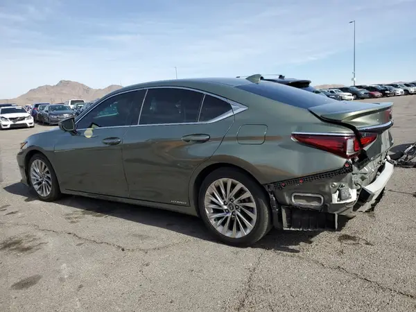 58AE21B10LU011299 2020 LEXUS ES - Image 2