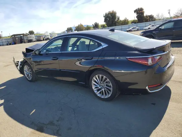 58AE21B11LU005818 2020 LEXUS ES - Image 2