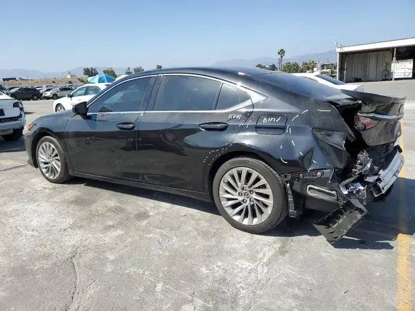 58AE21B11LU012218 2020 LEXUS ES - Image 2