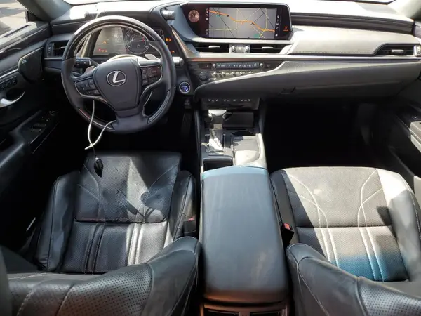 58AE21B11LU012218 2020 LEXUS ES - Image 8