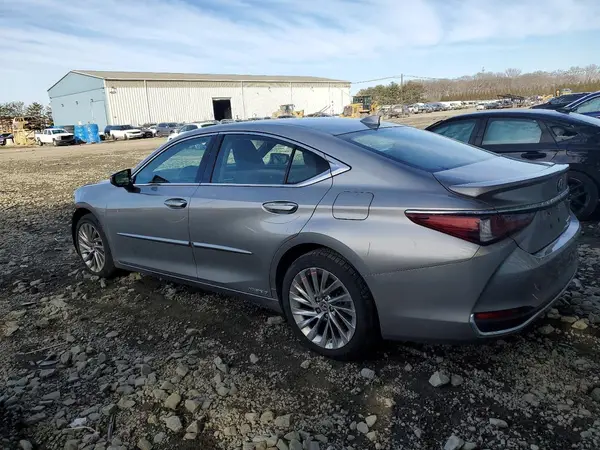 58AE21B12LU011904 2020 LEXUS ES - Image 2