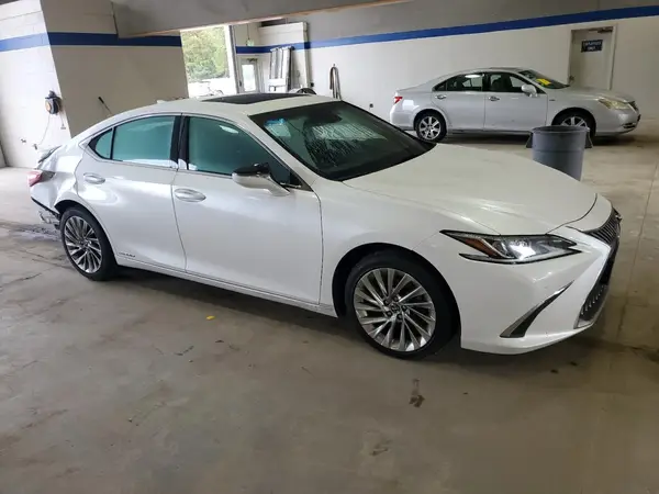 2020 LEXUS ES auction photo 7