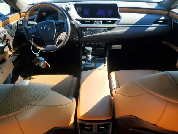 58AE21B17LU007895 2020 LEXUS ES - Image 8