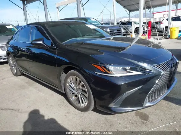 58AE21B17LU012367 2020 LEXUS ES - Image 1