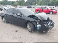 58AE21B1XLU007521 2020 LEXUS ES