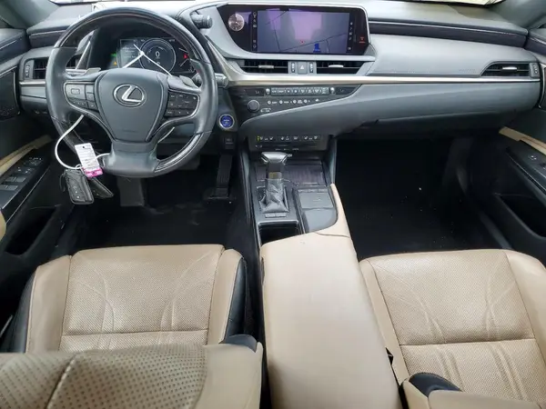 58AE21B1XLU011410 2020 LEXUS ES - Image 8