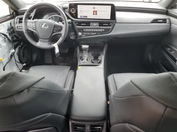 58AEA1C10SU055657 2025 LEXUS ES - Image 8