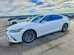 58AEA1C10SU058607 2025 LEXUS ES