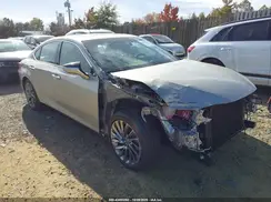 58AEA1C10SU072605 2025 LEXUS ES