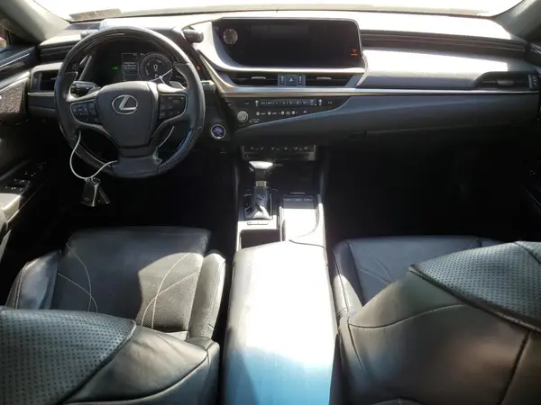 58AEA1C11MU001996 2021 LEXUS ES - Image 8