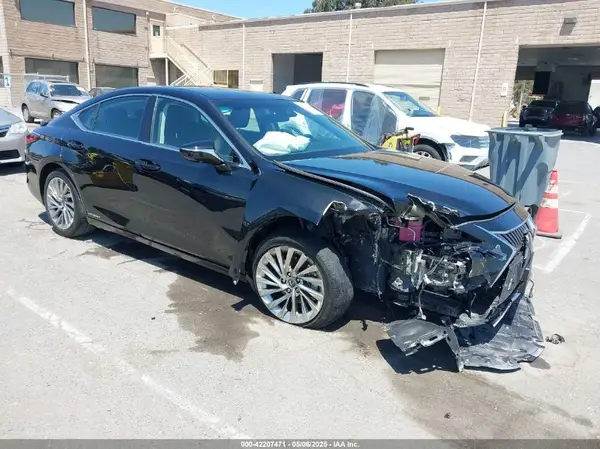 58AEA1C11MU012609 2021 LEXUS ES - Image 1