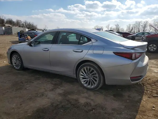 58AEA1C11NU025684 2022 LEXUS ES - Image 2