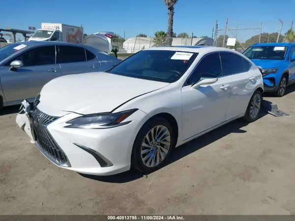 58AEA1C11PU028278 2023 LEXUS ES - Image 2