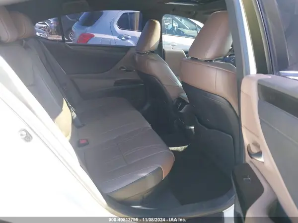 58AEA1C11PU028278 2023 LEXUS ES - Image 8