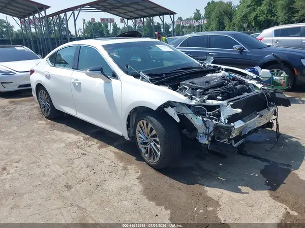 58AEA1C11RU038702 2024 LEXUS ES - Image 1