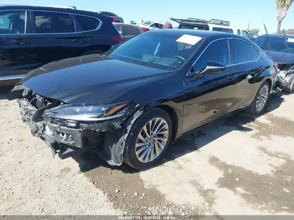 58AEA1C12NU020364 2022 LEXUS ES - Image 2
