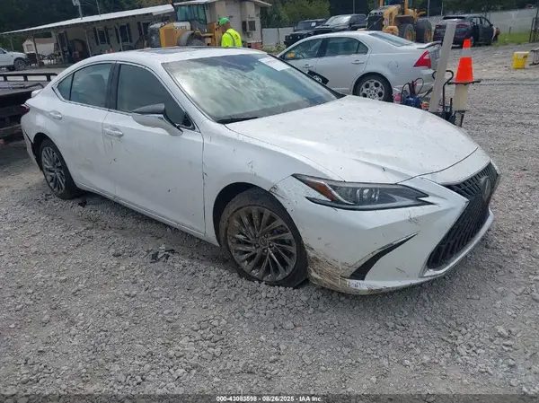 58AEA1C12SU055854 2025 LEXUS ES - Image 1
