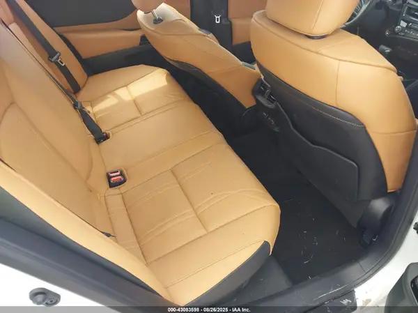 58AEA1C12SU055854 2025 LEXUS ES - Image 8