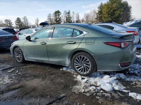 58AEA1C12SU062061 2025 LEXUS ES - Image 2