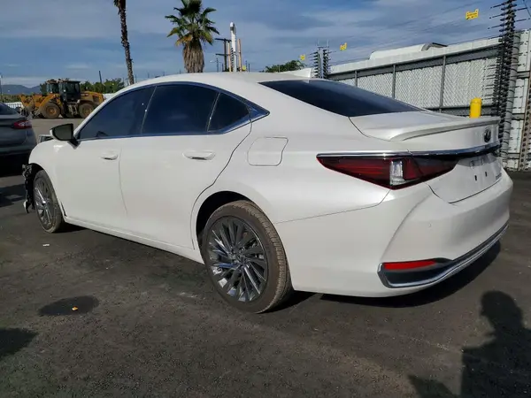 58AEA1C14SU063129 2025 LEXUS ES - Image 2