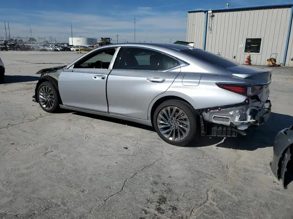58AEA1C14SU068430 2025 LEXUS ES - Image 2