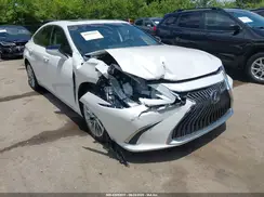 58AEA1C15MU002634 2021 LEXUS ES