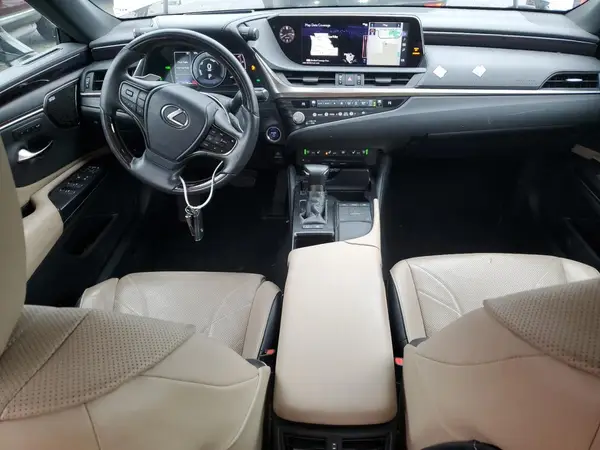 58AEA1C15MU011382 2021 LEXUS ES - Image 8