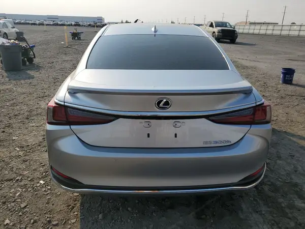2022 LEXUS ES auction photo 6