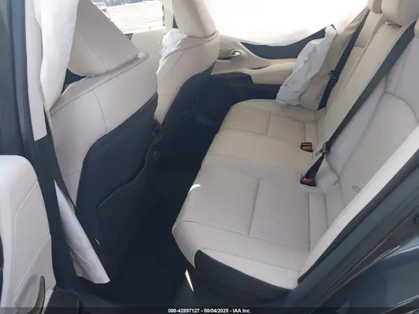 58AEA1C15SU071255 2025 LEXUS ES - Image 8