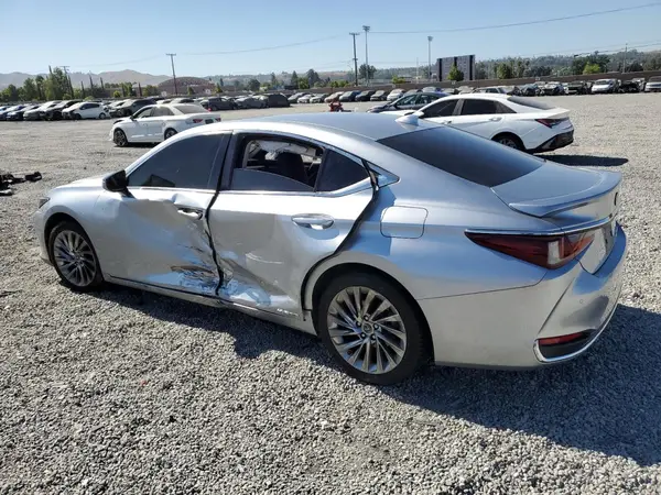 58AEA1C16NU017628 2022 LEXUS ES - Image 2