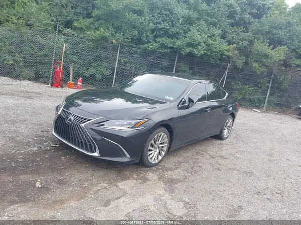 58AEA1C16PU031032 2023 LEXUS ES - Image 2