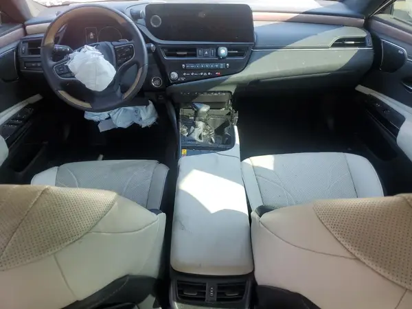 58AEA1C16RU049632 2024 LEXUS ES - Image 8