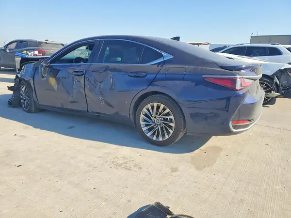 58AEA1C16SU063925 2025 LEXUS ES - Image 2