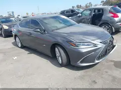 58AEA1C16SU067425 2025 LEXUS ES