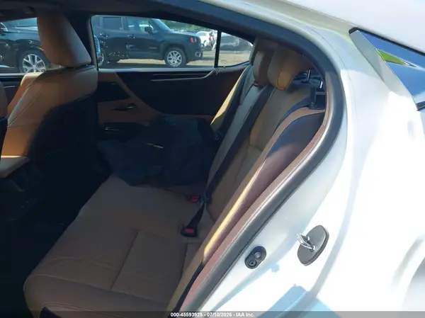 58AEA1C17MU006118 2021 LEXUS ES - Image 8